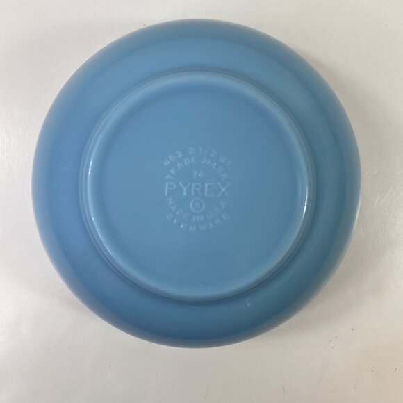 Pyrex Delphite Bluebelle 403 Blue 2.5 Qt Ovenware Glass Mixing Bowl Vintage - Picture 2 of 5